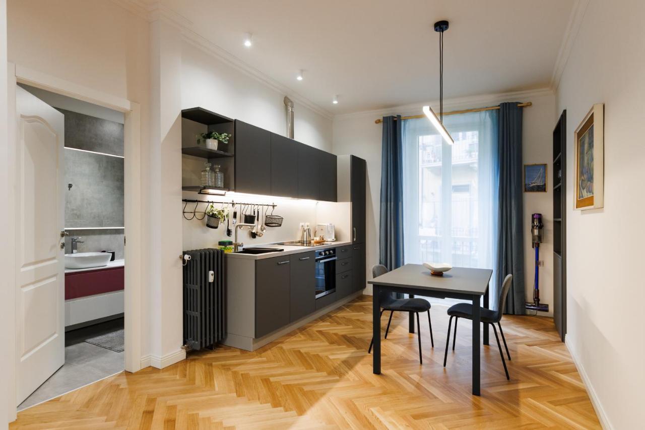 Апартаменти Easy Flat Manin Турин Екстер'єр фото
